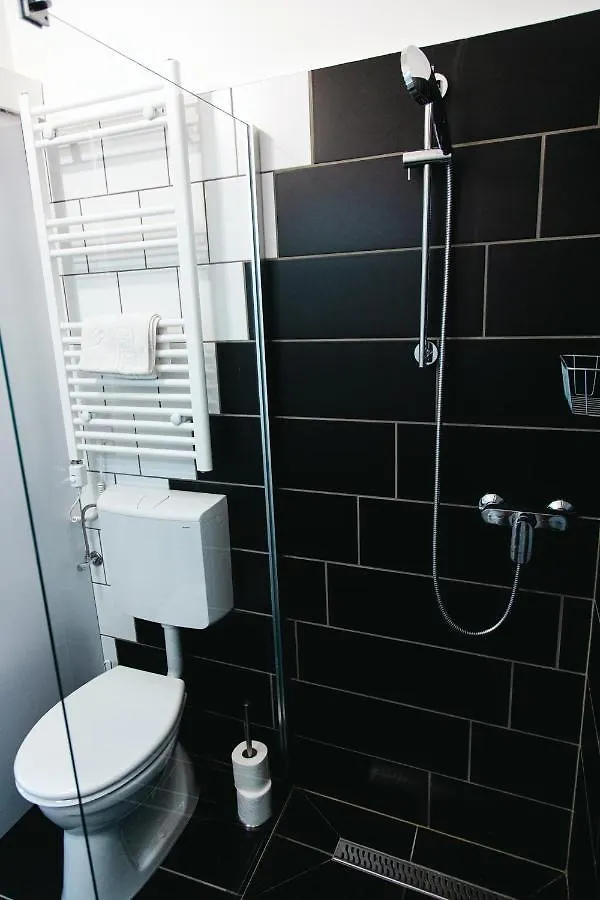 Black & White Apartment With A Gift Soft Panda Budapest 0*,